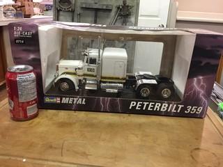 Revell Peterbuilt 359 Diecast Model, 1:24 Scale.