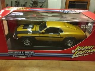 Muscle Cars Johnny Lightning 1970 Ford Mustang Diecast Model, 1:18 Scale.