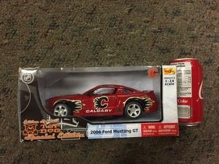 Maisto 2006 Ford Mustang GT Calgary Flames Diecast Model, 1:24 Scale.