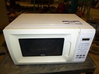 0.7 Cu Ft Rival Microwave, Single Phase, 700W