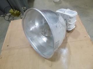 Warehouse Light Fixture, 400W (Wired for 347V Operation) (W-2-1-2)