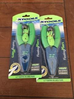 Floating Pliers 2 Pack.