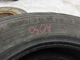 (6) 225/70R19.5 Tires.