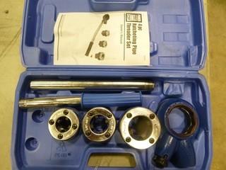 New 4pc Ratcheting Pipe Threader Set c/w Box (W-2-3-1)