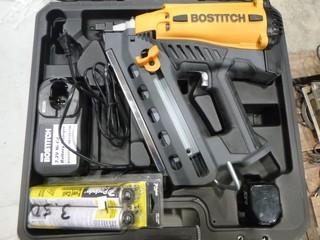 New Bostitch 3 1/2" Gas Wire Weld Framing Nail Gun c/w Fuel Cell, Valve, Battery, Charger, Box, SN Q7000654 (W-2-3-1)