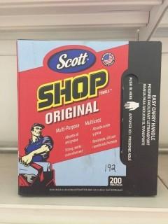 Scott 200pk Original Shop Towels & Glass Cleaner.