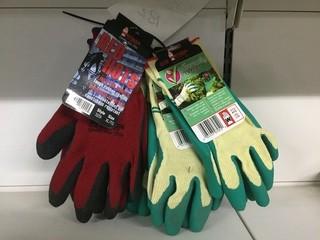 Lof of (4) Large & (1) Extra Large Gardening Gloves.