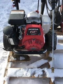 Honda GC160 Gas Powered Pressure Washer.