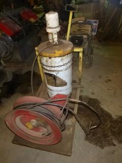 Electric Bulk Grease Machine c/w Graco Pump (Fire Ball) Air Powered and Hose Reel Attachment