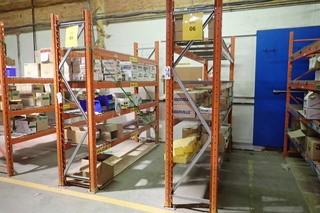 2 Sections 24"x8'x8 Pallet Racking w/Wire Mesh Decking.