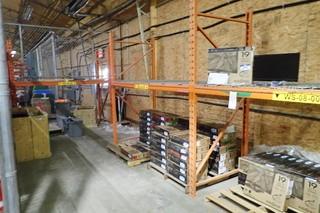 3 Sections Pallet Racking w/ Wire Mesh Decking.