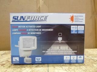 Sunforce 1000 Lumens Solar Motion Activated Light (W-4-1-2)