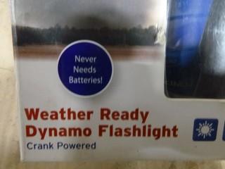The Weather Channel Dynamo Crank Flashlight (W-3-2-3)
