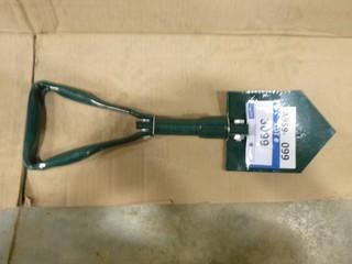 Folding Shovel (W-3-2-3)