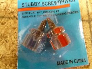 2PC Mini Stubby Screwdriver Set (Bits Interchangeable) (W-4-1-3)