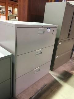 3 Drawer Metal Filing Cabinet 36" x 18" x 40 1/2"