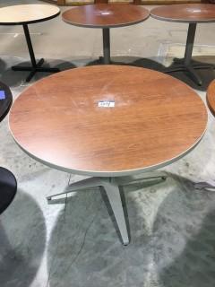 42" Round Table