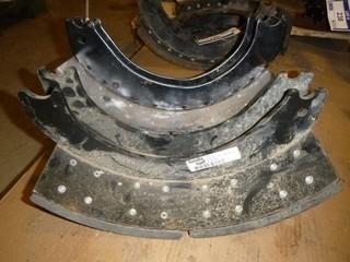 (2) Truck Brakes w/ Springs, Pt 819708,819784