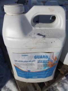 10L ClearGuard Anti Icer.