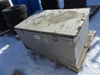 Slip Tank/Tool Box.