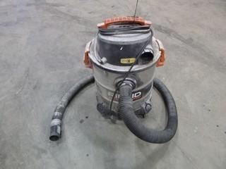 Ridgid Shop Vac 10 Gallons (W-4-2-2)