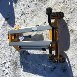 DeWalt Table Saw Stand.