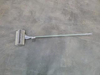 Drywall Taping Tool, 10" Hinged Flatbox, C/w Handle (W-5-5-1)