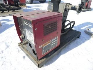 Lincoln LN-7 Wire Feeder, 115V, 50/60 HZ, 2 Amp, S/N U10000511558 (W-R-2-8)