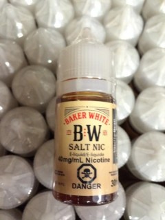 Lot of (12) Baker White Vanilla Bean 40mg/ml Vape Juice.