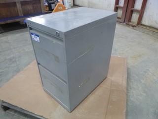2 Drawer Lateral File Cabinet, 28" H x 24" D x 15 1/2" W (W-5-1-3)