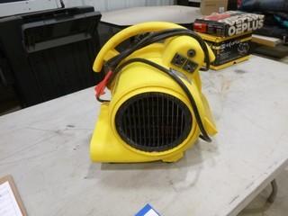 Mighty Mini Air Mover, Model AM425, 120V (W-5-2-3)