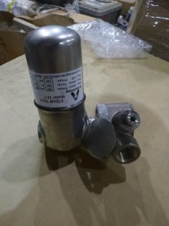 (2) Armstrong Model 2011 Steam Traps