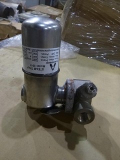 (2) Armstrong Model 2011 Steam Traps
