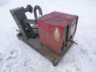 Lincoln LN-7 Wire Feeder, 115V, 50/60 HZ, 2 Amp, S/N U1991006661 (W-R-2-8)