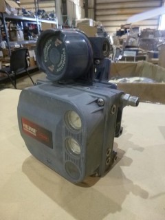 Fisher DVC6010F Valve Positioner