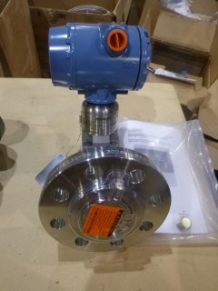 Rosemount Pressure Transmitter w/ Hart Protocol