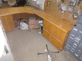 L Shape Wood Office Desk w/ 2 Under Drawer Cabinets, Approx 9' x 6'