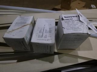 Qty Of (3) Honeywell Thermostats