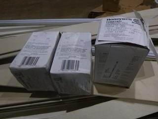 Qty Of (3) Honeywell Electric Heat Thermostats