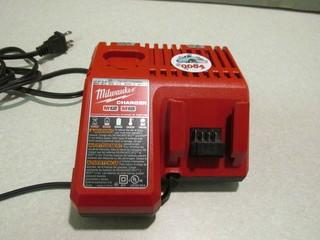 Milwaukee M12/M18 Battery Charger.