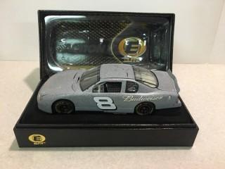 Action Elite 1:24 Die Cast Dale Earnhardt Jr. Budweiser 2001 Chevy Monte Carlo.
