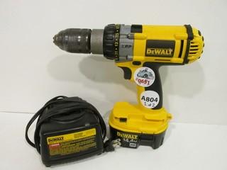 DeWalt 14.4V Cordless Drill Kit Including Drill, Battery & Charger.