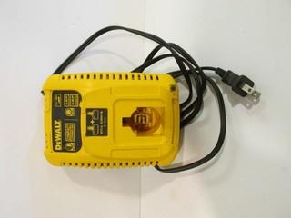 DeWalt 7.2V-18V XRP Rapid Charger.