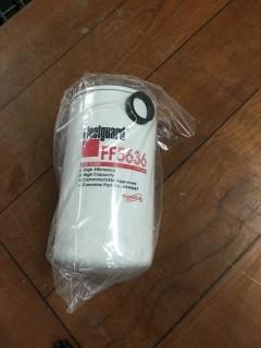 (9) Fleetguard FF5636 Fuel Filters