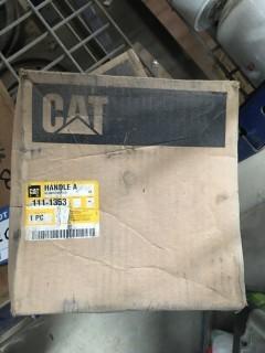 111-1353 CAT Handle A