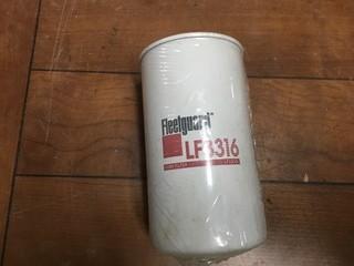 (6) Fleetguard LF3316 Lube Filters