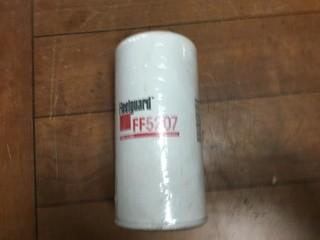 (10) Fleetguard FF5207 Fuel Filters