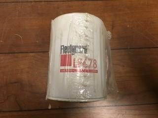 (12) Fleetguard LF678 Lube Filters