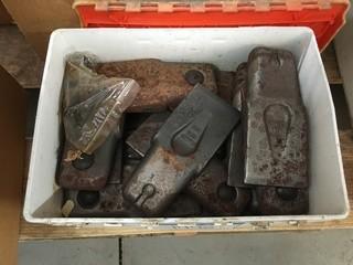 Quantity of of Pengo SH-85 Soft Hammer Auger Teeth.