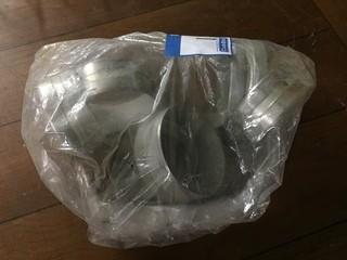 Quantity of of Metal Rings.